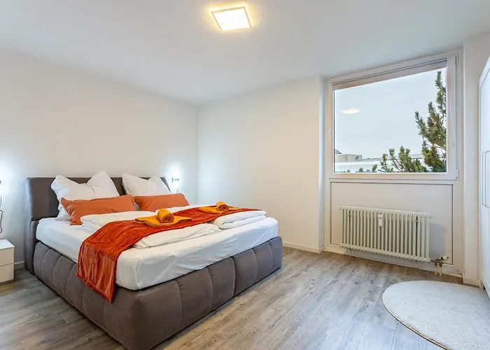 Business I Kostenlose Parkplaetze I Naehe Koeln Messe Deutz I Terasse I Anbindung Daire Troisdorf