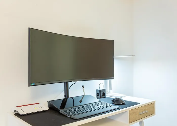 Business I Kostenlose Parkplaetze I Naehe Koeln Messe Deutz I Terasse I Anbindung * Troisdorf