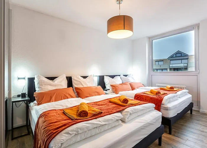 Business I Kostenlose Parkplaetze I Naehe Koeln Messe Deutz I Terasse I Anbindung Troisdorf