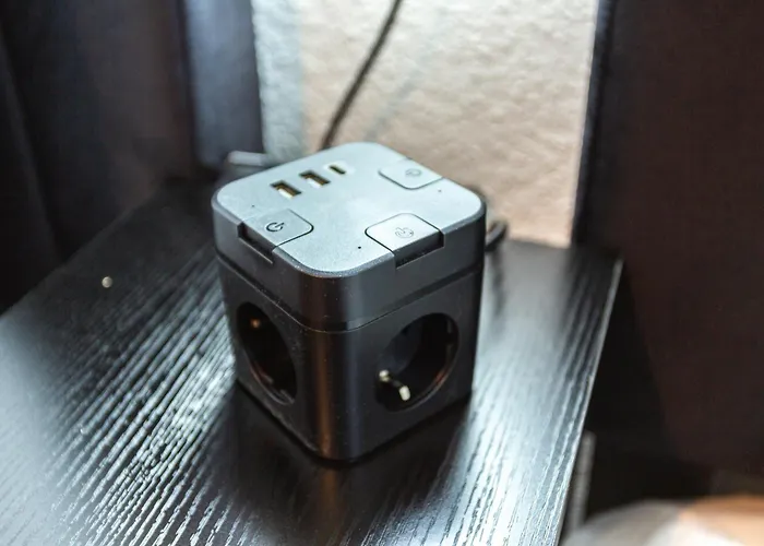 Business I Kostenlose Parkplaetze I Naehe Koeln Messe Deutz I Terasse I Anbindung *