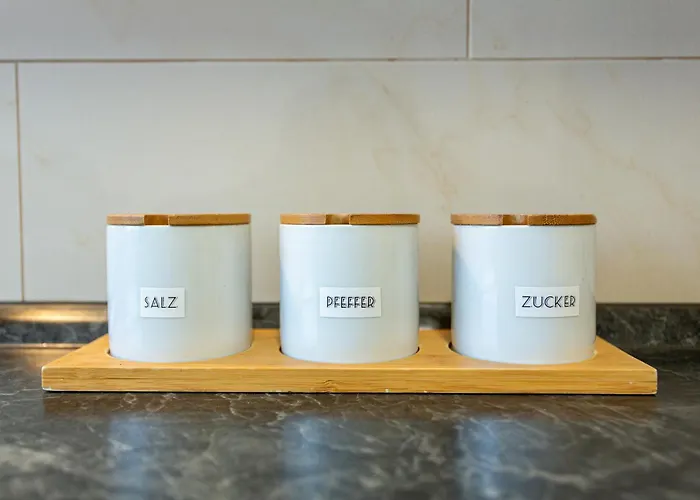 Lejlighed Business I Kostenlose Parkplaetze I Naehe Koeln Messe Deutz I Terasse I Anbindung Troisdorf